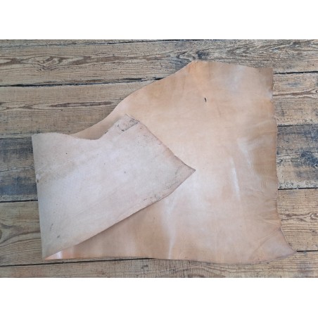 Morceau de cuir de collet de vache végétal - Naturel - Cuir en Stock