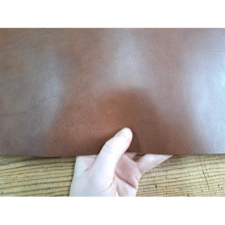 Bande de collet de vache végétal - Café - Cuir en Stock