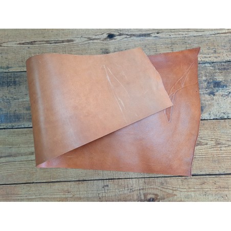 Morceau de collet de vache tannage végétal grainée - Cognac