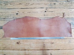 Morceau de collet tannage végétal - Noisette - Cuir en Stock
