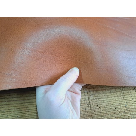 Morceau de collet tannage végétal - Noisette - Cuir en Stock