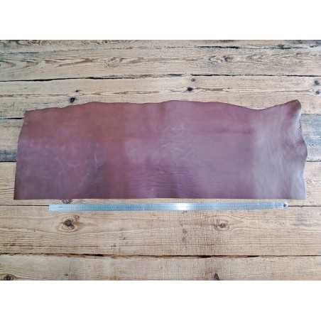 Morceau de collet tannage végétal - Acajou - Cuir en Stock