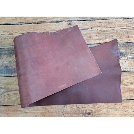 Morceau de collet tannage végétal - Acajou - Cuir en Stock