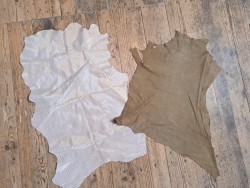 Lot de 2 peaux - Cuir d'agneau et de chèvre - A - Cuir en Stock