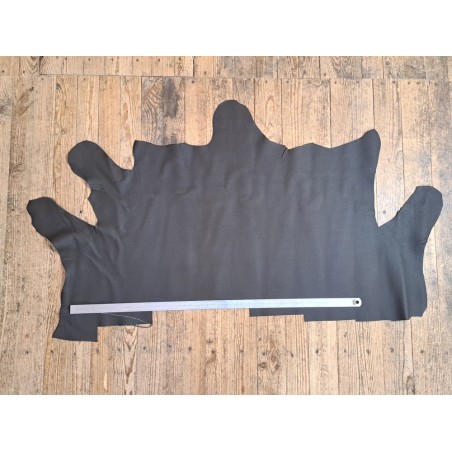 Grand morceau de cuir de taurillon - marron mat - maroquinerie - cuirenstock