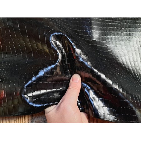 Demi-peau de cuir de veau vernis effet crocodile vernis - Noir