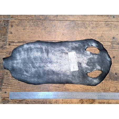 Peau de galuchat - perle centrale - cuir exotique - or antique - Cuir en Stock