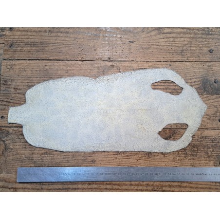 Peau de galuchat - perle centrale - cuir exotique - girafe beige/gris clair  - Cuir en Stock