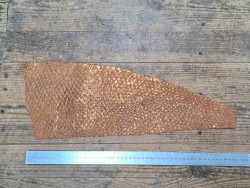 lot perche du nil - brun métallisé cuivre/brun kaki - cuir en stock