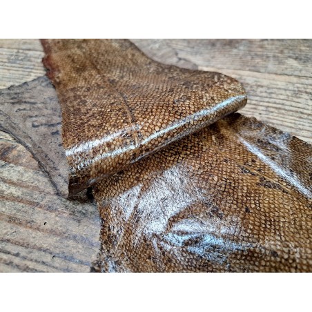 cuir cabillaud - poisson - maroquinerie - brun sépia - cuirenstock