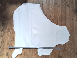 Grand morceau de cuir de veau lisse - Blanc - Cuir en Stock
