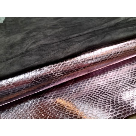 Lot de 2 peaux uniques - Cuir de chèvre et d'agneau -D-