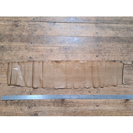 lot karung - couleur diverse - cuir en stock