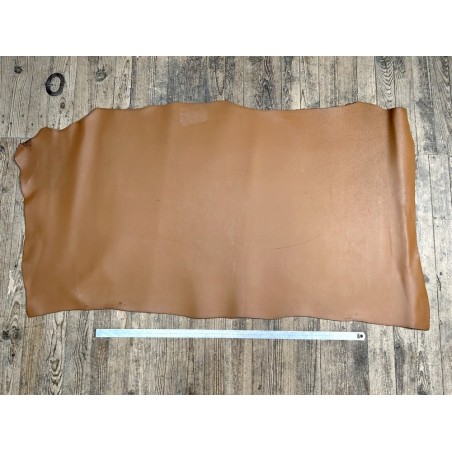 Croûte de cuir de vache tannage végétal cirée – CAMEL - Cuir en Stock