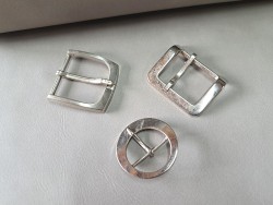 LOT de 3 boucles de ceinture - B - 20mm / 30mm