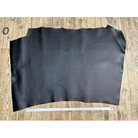 Croûte de cuir de vache tannage végétal cirée – MOKA - Cuir en Stock