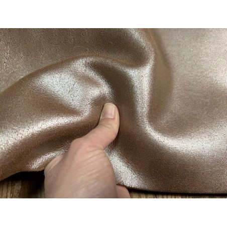 Croûte de cuir de vache tannage végétal cirée – ARGENT - Cuir en Stock