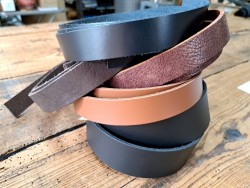 Lot de 5 bandes de cuir classique ou à effet - 2ème choix