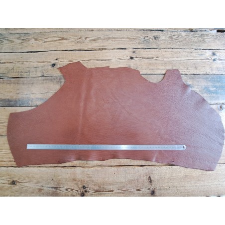 Morceau de collet de vache tannage semi végétal - Noisette
