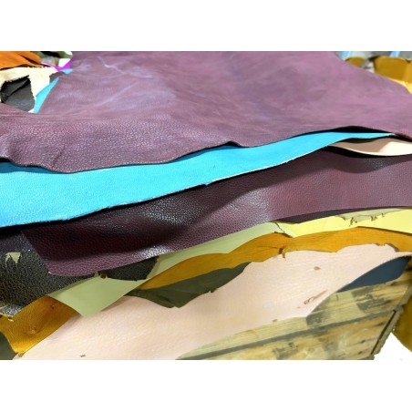 Lot mystère de 3 peaux de cuir – Camaïeu au choix - Cuir en Stock