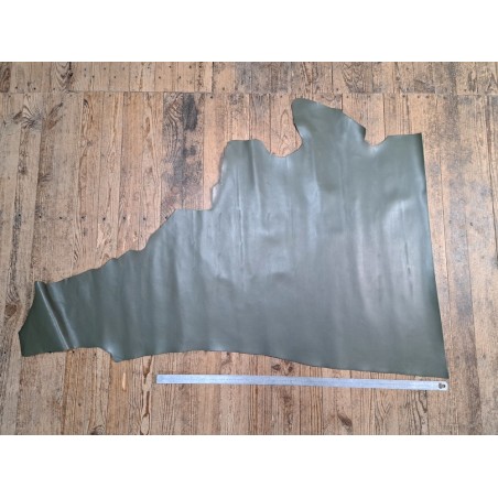 Demi-peau de cuir de veau ferme lisse - Kaki - cuirenstock