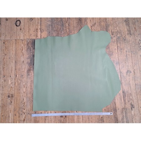 Demi-peau de cuir de veau ferme vert - Kaki - cuirenstock
