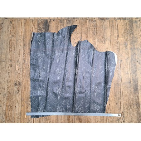 Demi peau de veau noir - graffiti - maroquinerie - Cuir en stock