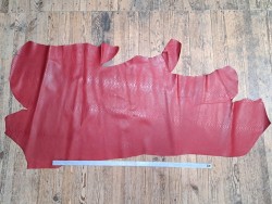 Demi peau de cuir de veau serpent - rouge - maroquinerie - Cuir en stock