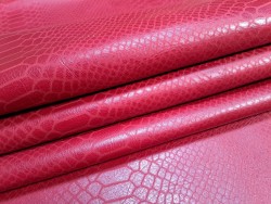 Demi peau de cuir de veau serpent - rouge - maroquinerie - Cuir en Stock