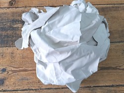 chutes de cuir d'agneau nubuck - Creme - cuir en stock