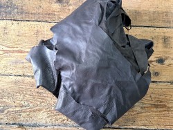 chutes de cuir de veau - Café - cuir en stock