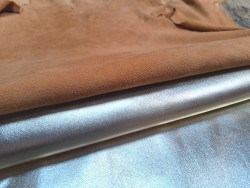 Lot de 2 peaux uniques - Cuir de chèvre de mouton -D-