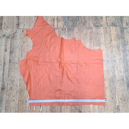 Peau de cuir de vache - ameublement - brique - Cuir en stock