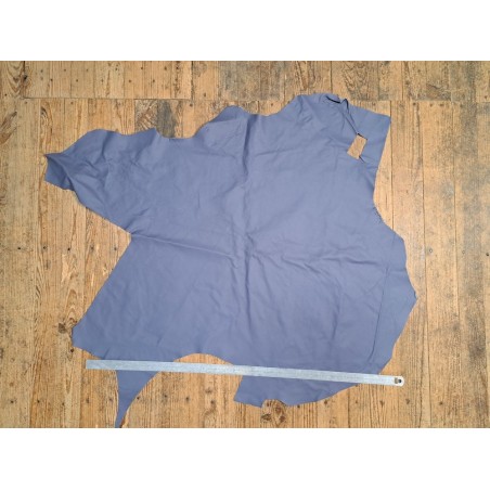 Peau de cuir de vache - ameublement - bleu pastel - Cuir en stock