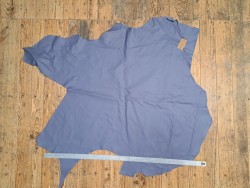 Peau de cuir de vache - ameublement - bleu pastel - Cuir en stock