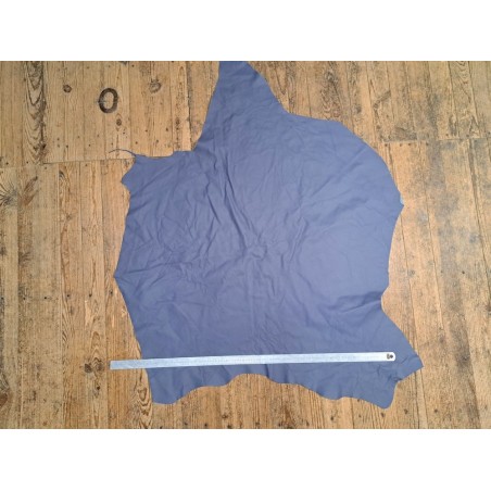 Peau de cuir de vache - ameublement - bleu pastel - Cuir en stock