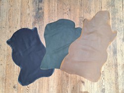 Lot de 3 peaux de cuir stretch - diverses couleurs - Cuir en Stock