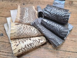 2 peaux de cuir de serpent - F - Cuir en Stock