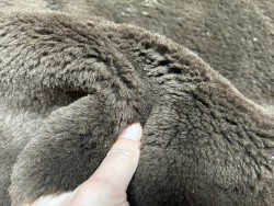 Peau de mouton laine frisée double face - BRUN - Cuir en Stock