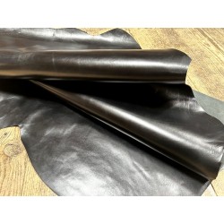 Peau de cuir de veau BOX lisse - tannage ferme - noir - Cuir en Stock
