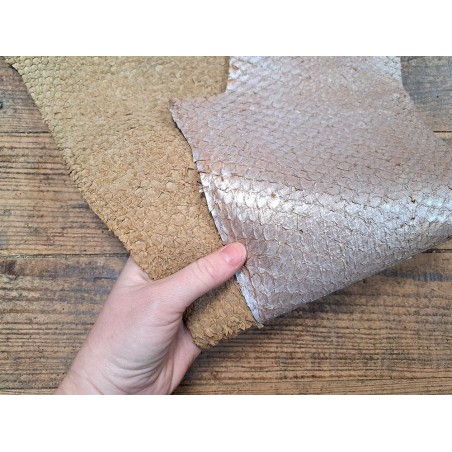 2 peaux uniques - Perche du Nil - C - Cuir en Stock