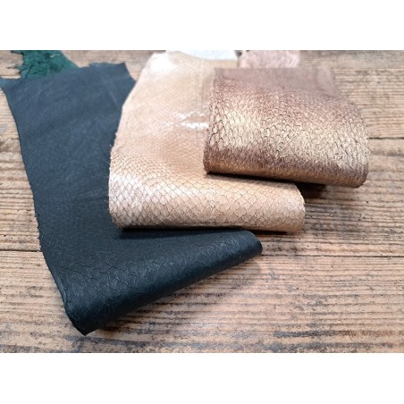 3 peaux uniques - Saumon - A - Cuir en Stock
