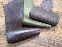 Lot de 3 peaux uniques - Saumon - E - Cuir en Stock