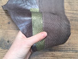 3 peaux uniques - Saumon - E - Cuir en Stock