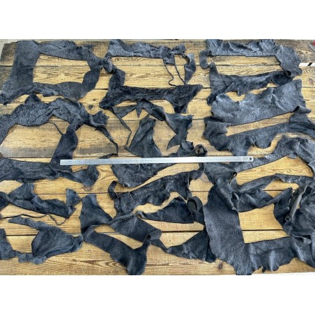 Chutes de cuir d'agneau lainé gris ardoise - Cuir en Stock