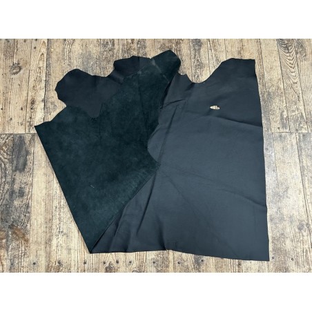 Demi-peau de cuir de vache grainé - Noir mat - B - Cuir en Stock