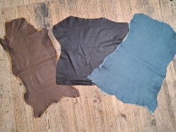 Lot de 3 peaux de cuir stretch - vêtements - divers - Cuir en Stock