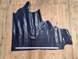 Morceau de cuir de vachette grain façon serpent - Bleu - A