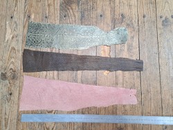 3 peaux uniques - Saumon - D - Cuir en Stock