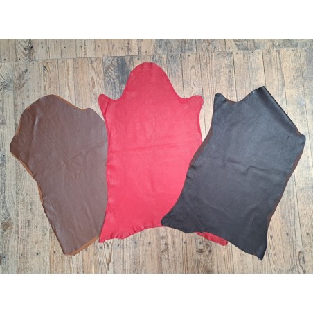 Lot de 3 peaux de cuir stretch - couleurs diverses - Cuir en Stock